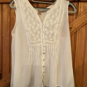 Skies are Blue tank size M